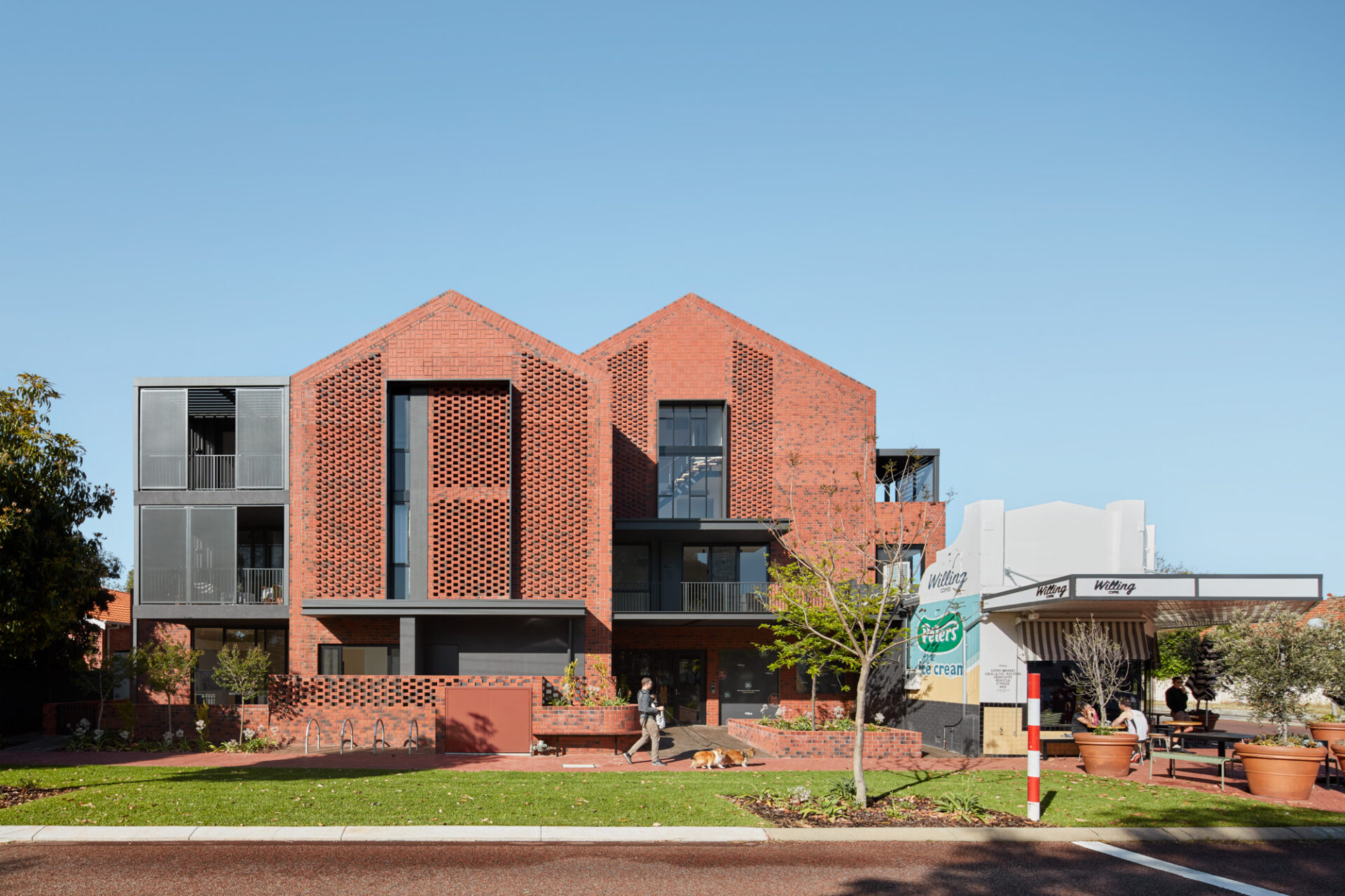 Exterior of Mount Lawley Apartments Clifton & Central